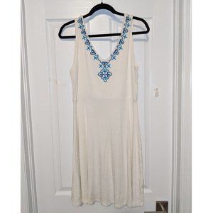 Green Dragon White Dress